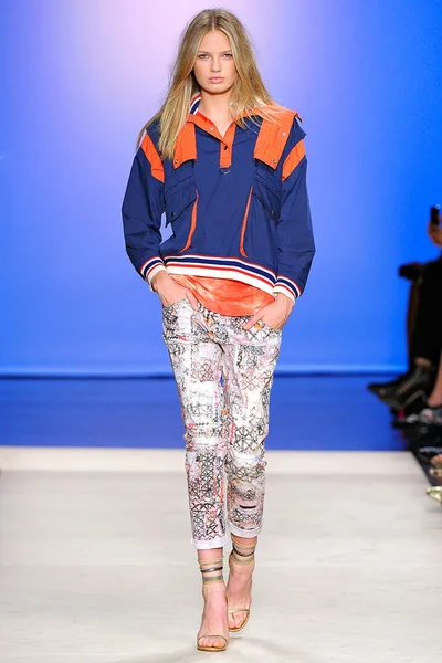Look 5